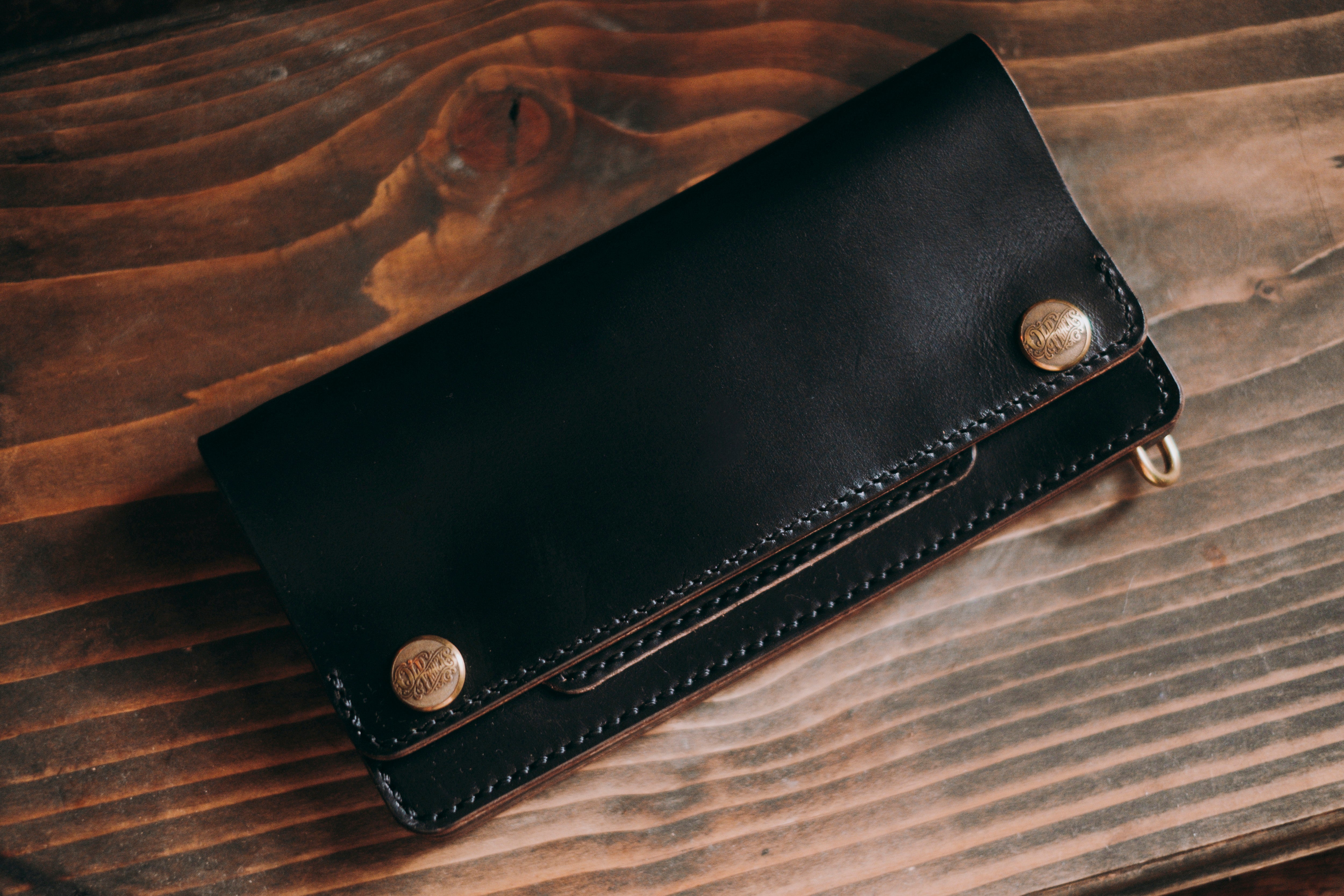 VINTAGE TRACKER WALLET TYPE3 - CXLBK – OLD TRACKS LEATHER COMPANY